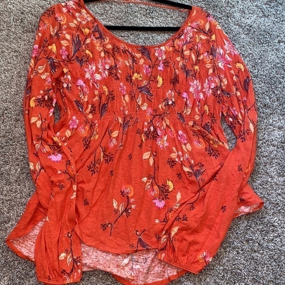 FREE People Open Back shirt size Small - Picture 4 of 6